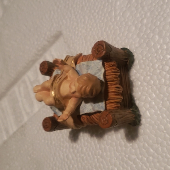 Thomas Kinkade The Holy Family & Holy Night Creche, Hawthorne Village - Picture 13 of 17